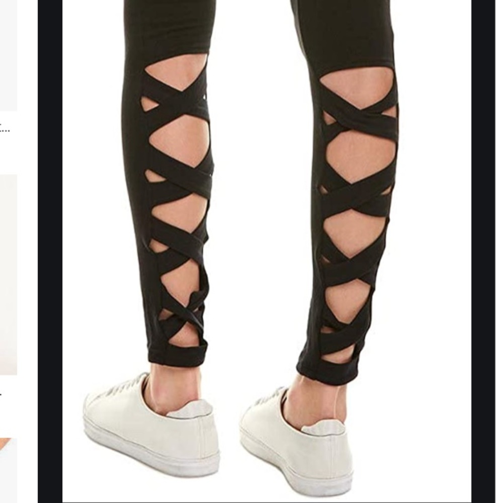 NWT HUE black cross cross leggings Medium